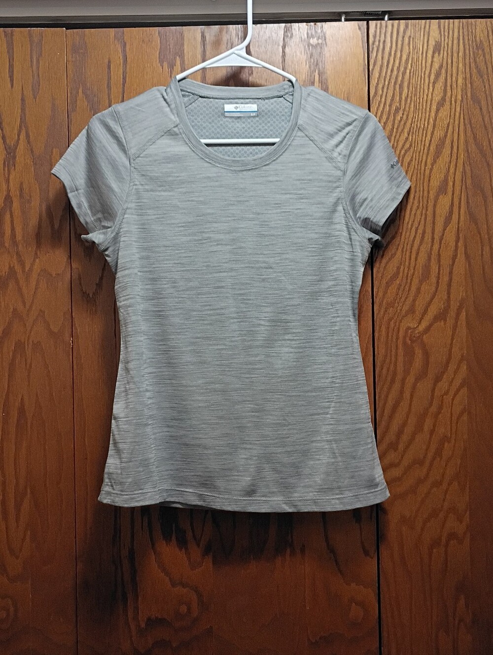 Columbia Women's Heather Gray Short Sleeve Active Tee